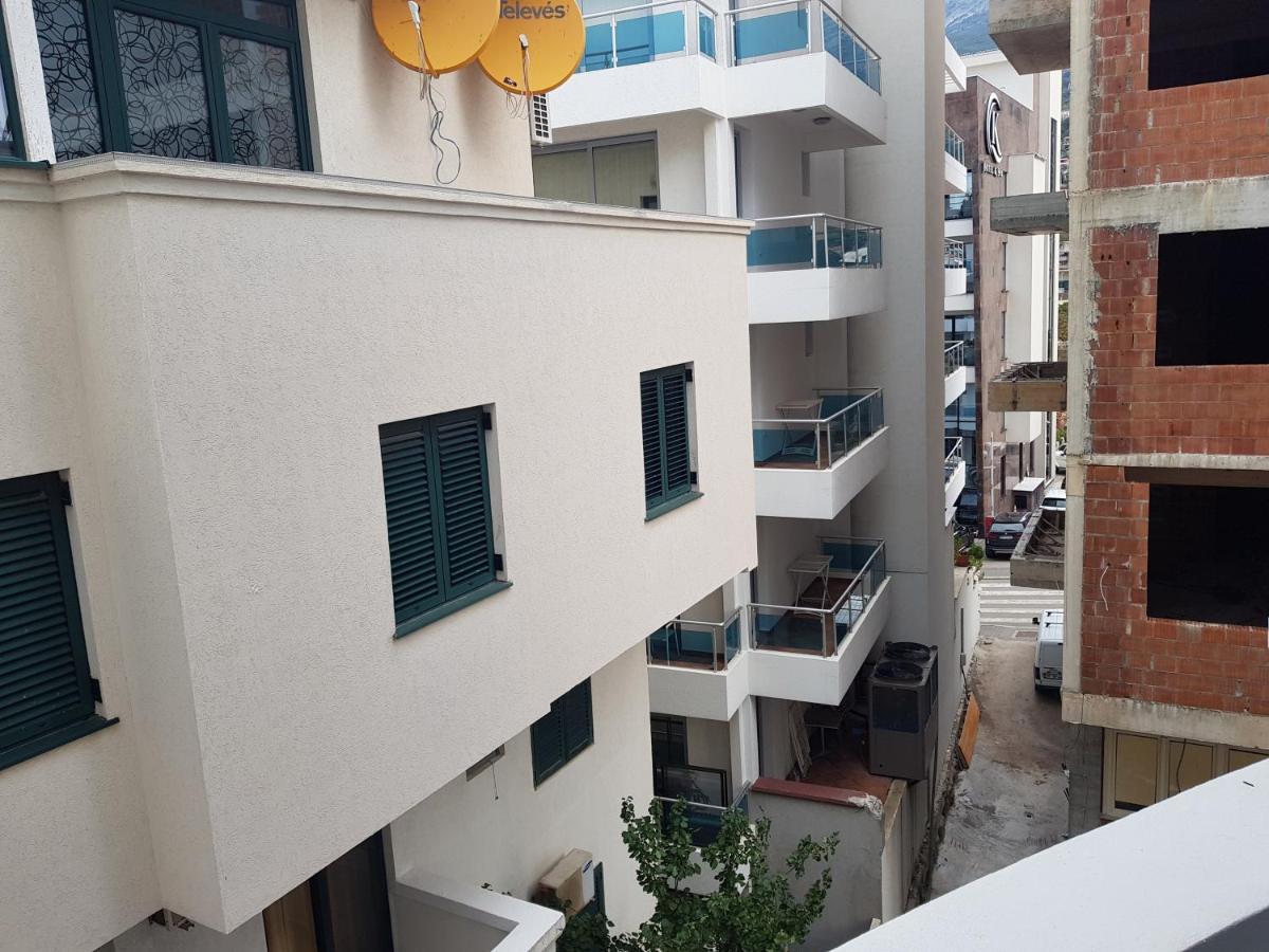 Villa Alba Apartments Dobra Voda Dış mekan fotoğraf